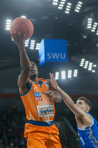 英超赛场上 英超赛场上